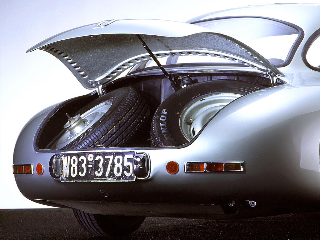 Mercedes Benz 300 SL (W 194) 003.jpg